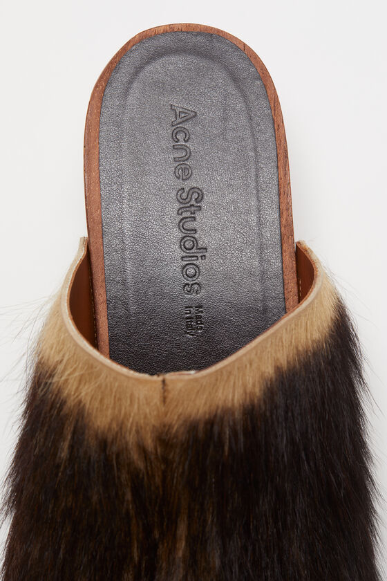 Acne Studios Fur Thick Soled Muller Shoes In Brown