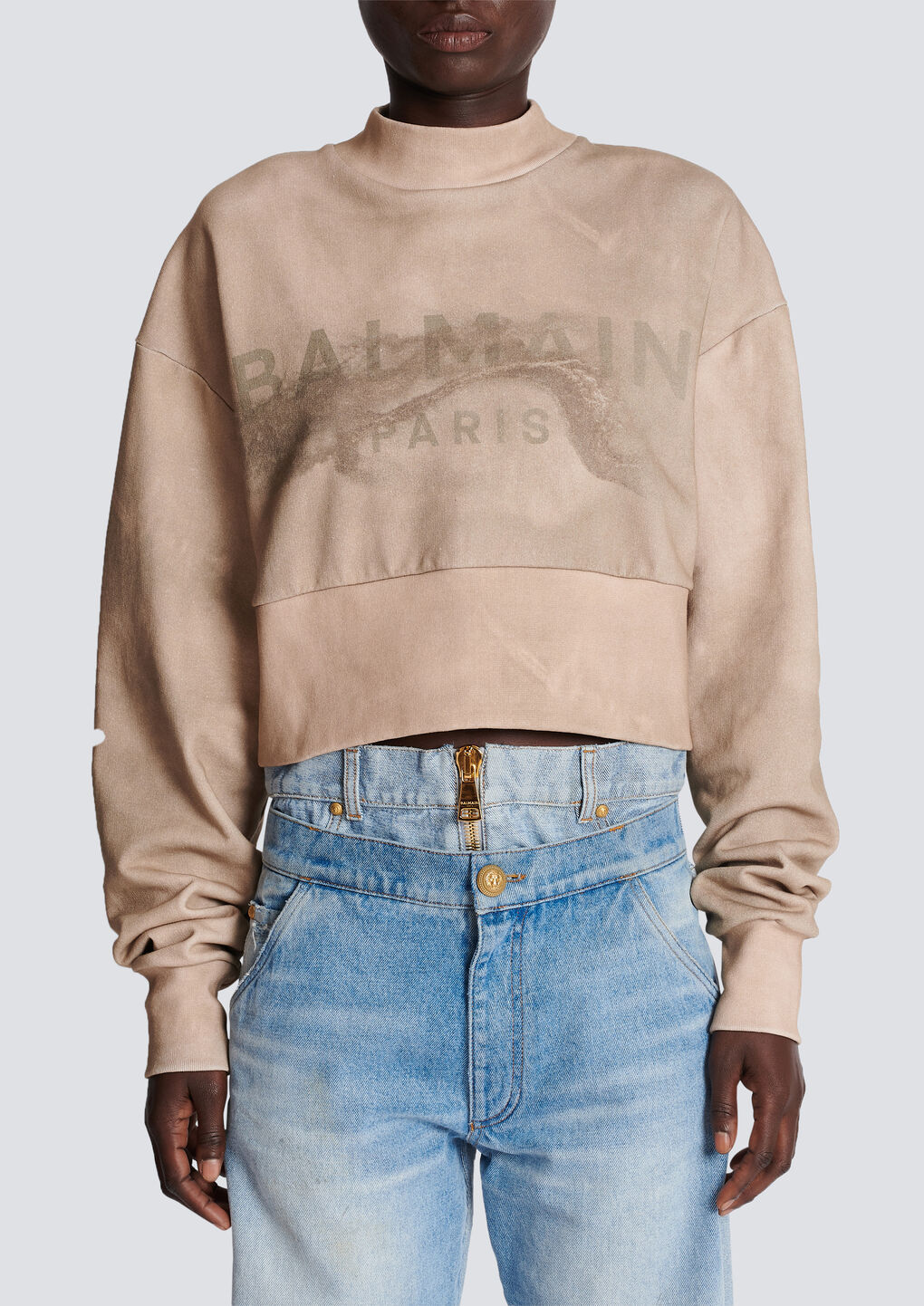 Balmain Logo-print Cropped Sweatshirt In Nude