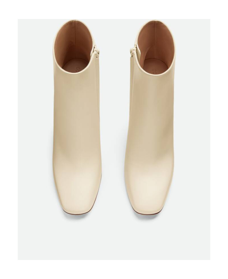 Bottega Veneta Sea Salt Canalazzo Boot In Nude