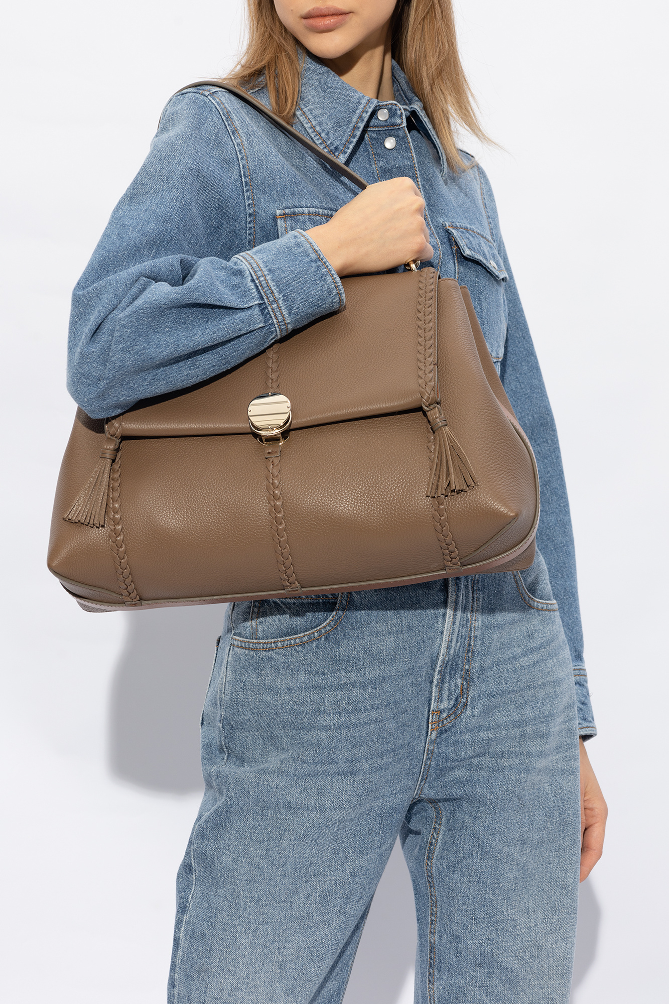 Chloé Large Penelope Leather Shoulder Bag In Brown
