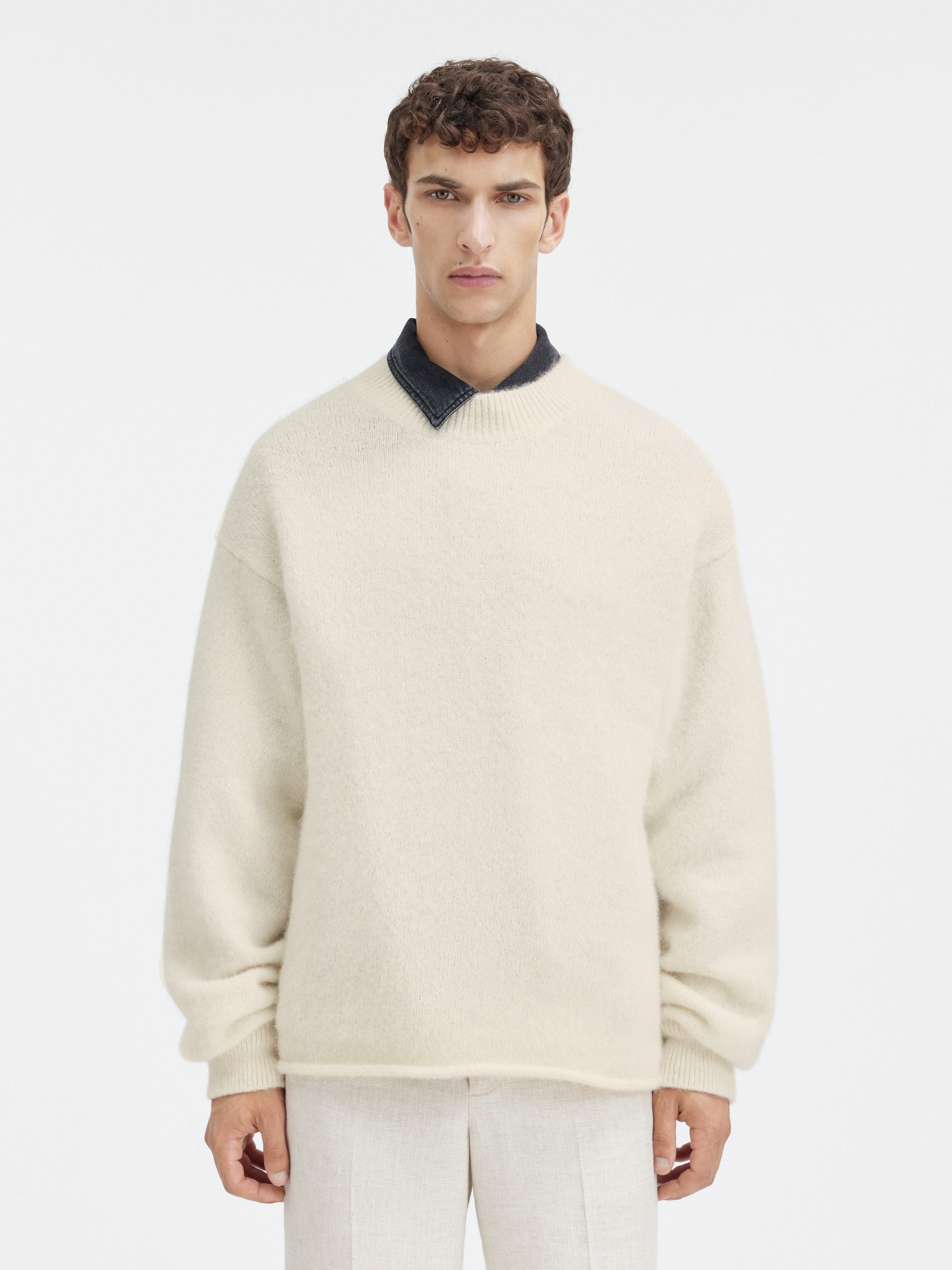 Jacquemus Logo Knit Sweater In White