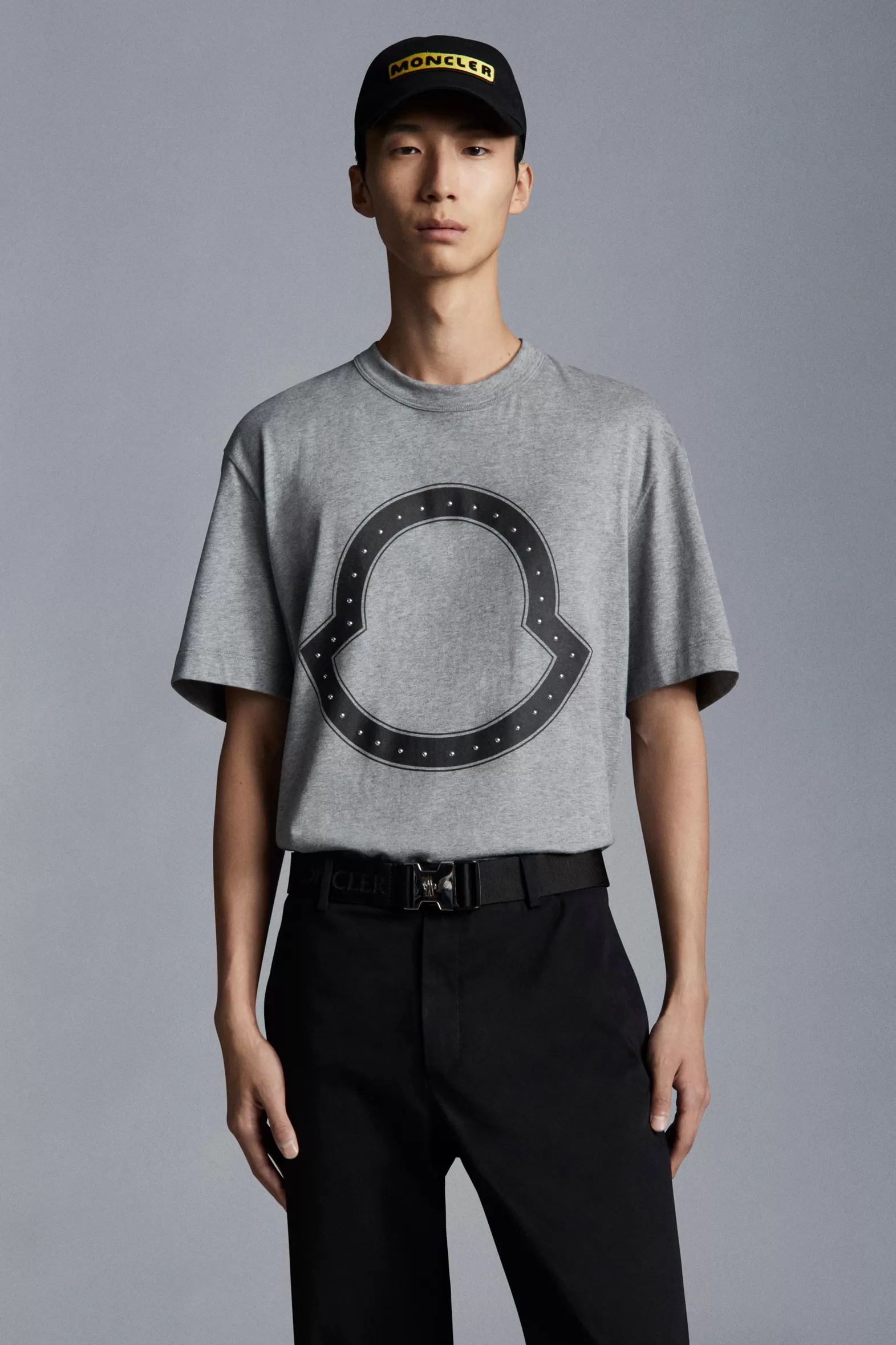 Moncler Logo-print T-shirt In Gray