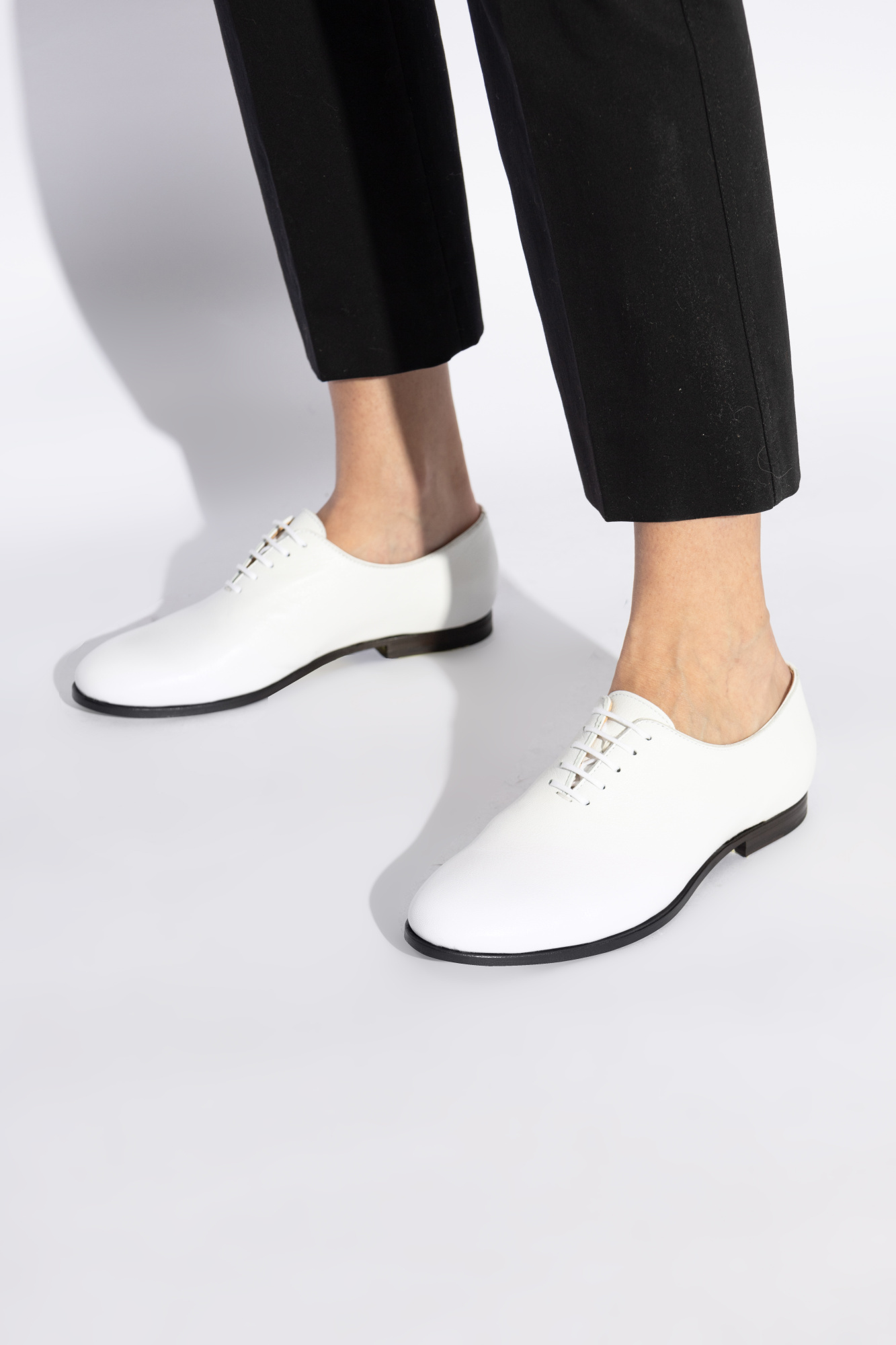 Apc A.p.c. Frank Oxford Shoes In White