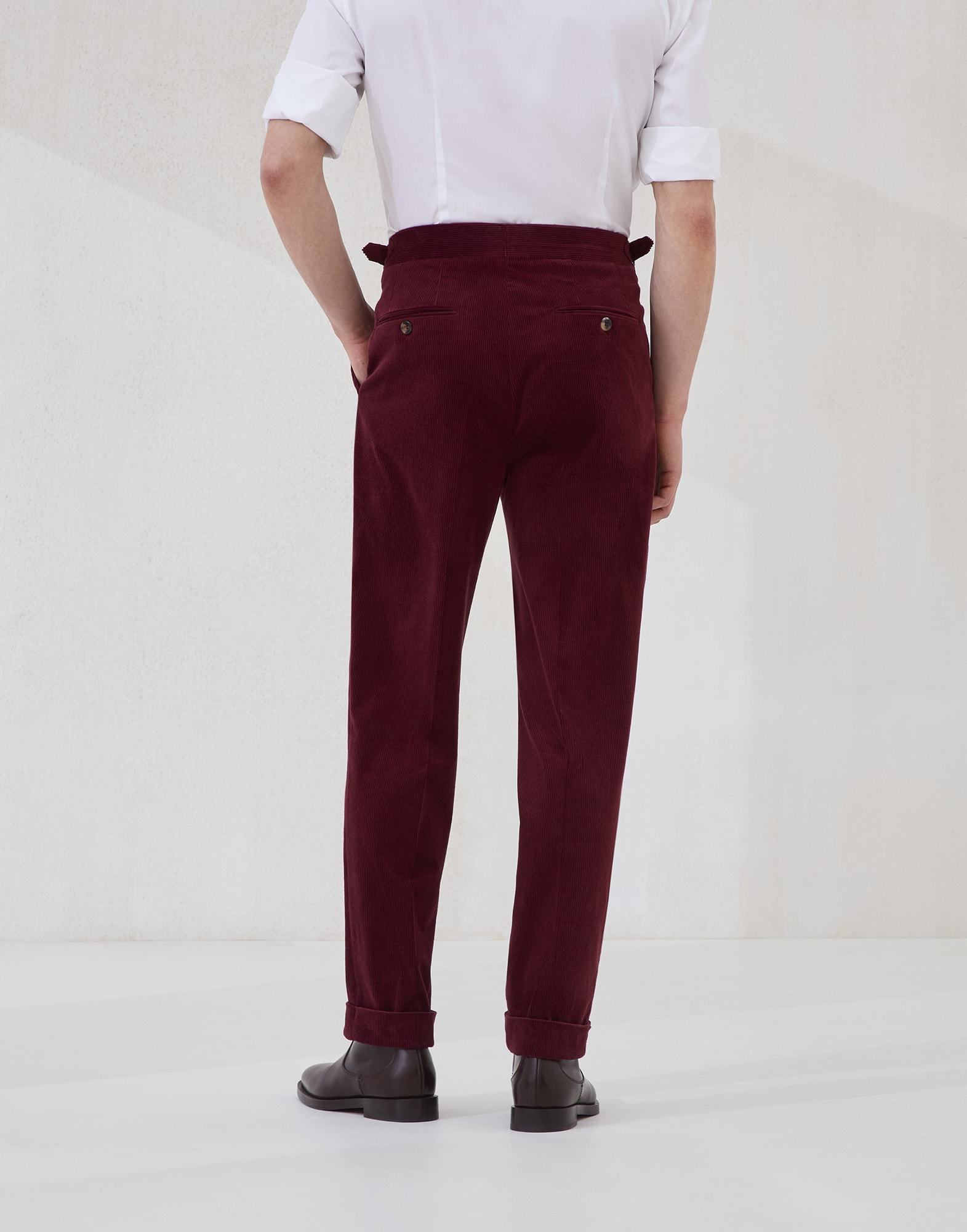 Brunello Cucinelli Garment-dyed Leisure Fit Trousers In Cotton Corduroy With Pleat Clothing In Burgundy