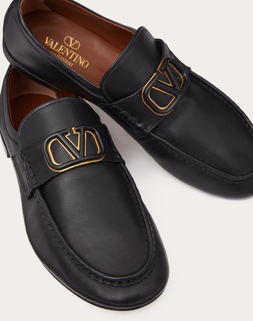 Valentino Garavani Vlogo Signature Leather Loafers In Black