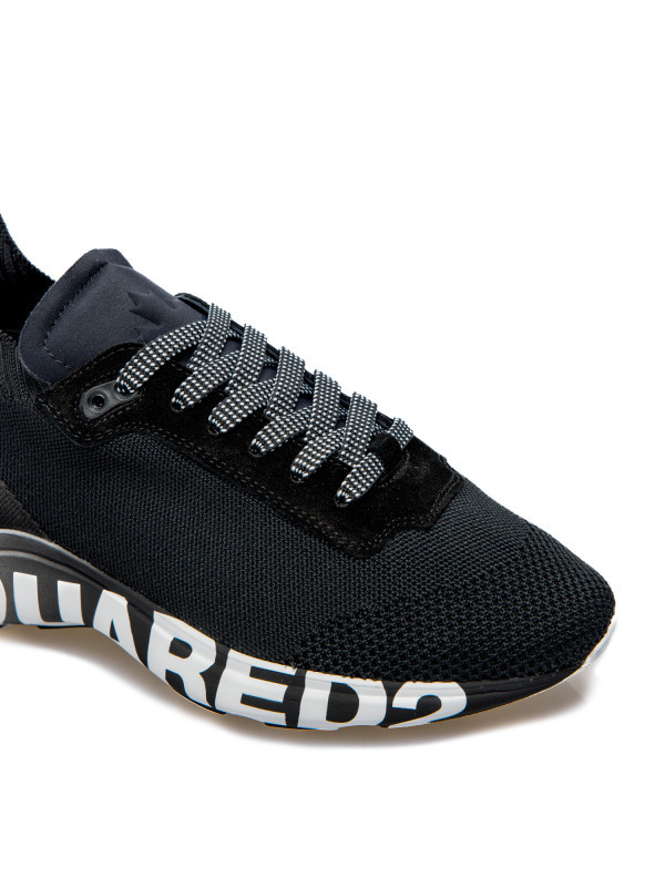 Dsquared2 Logo-print Low-top Sneakers In Black