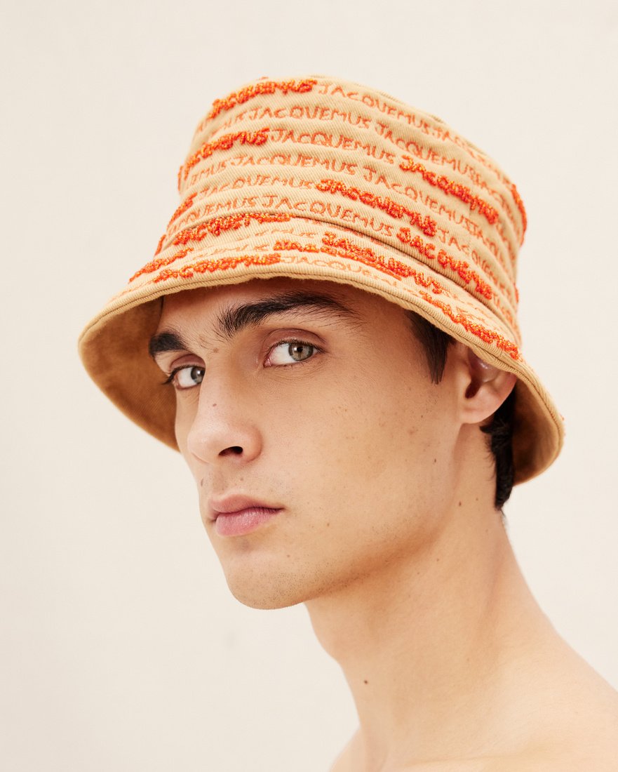 Jacquemus Embroidered Logo Defines This Bucket Hat In Brown