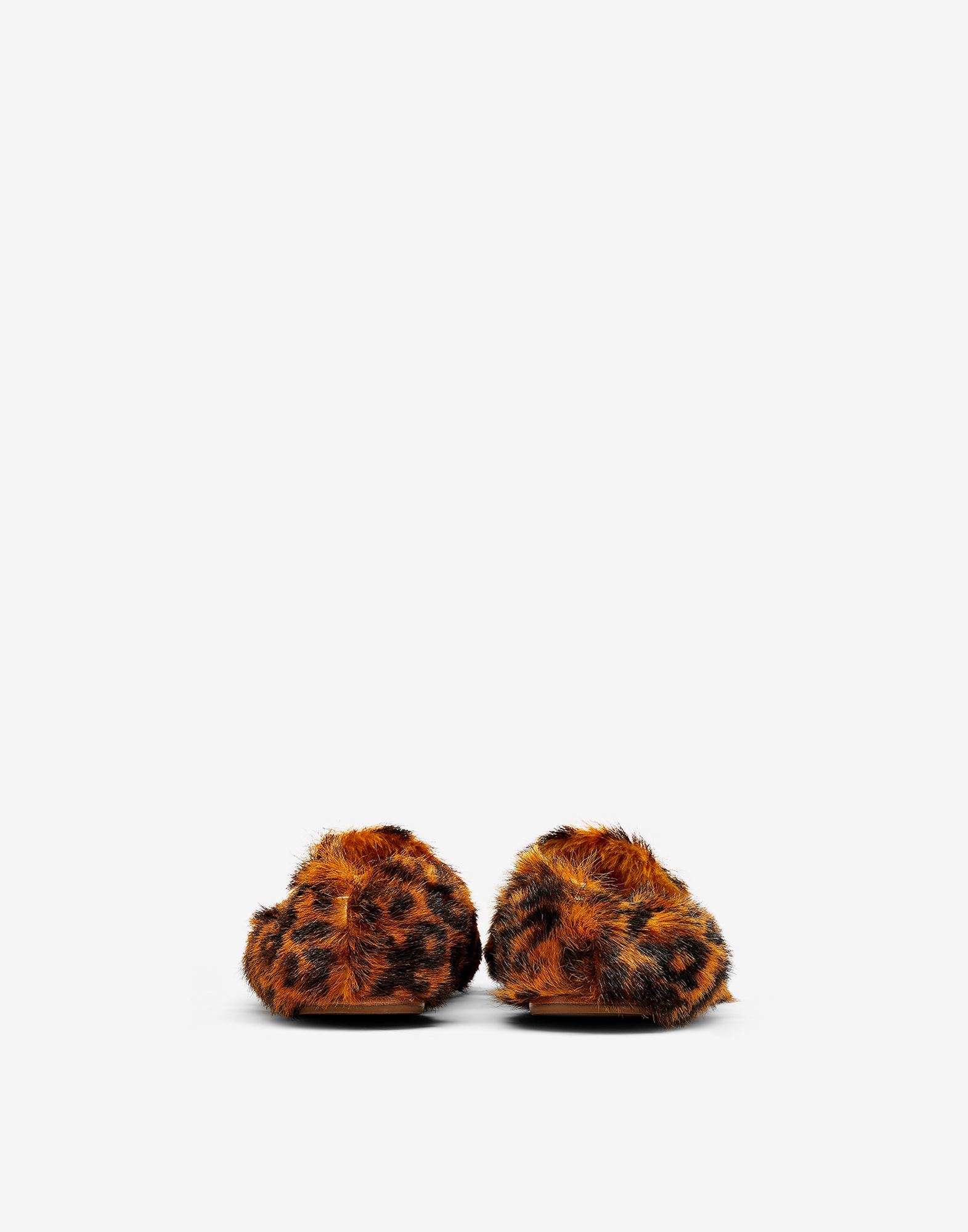 Maison Margiela Leopard Print Flat Shoes In Brown