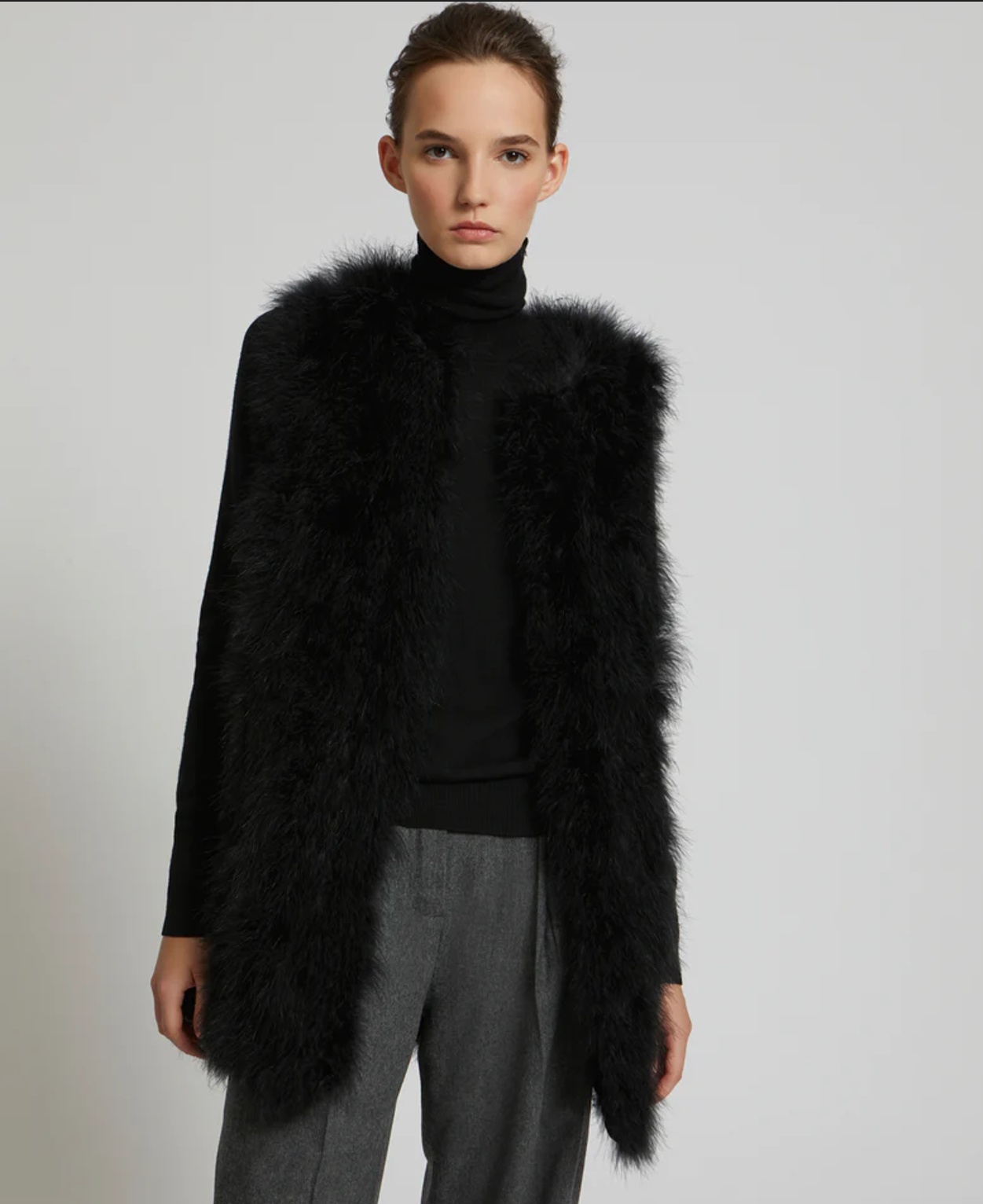Yves Salomon Sleeveless Feather Silk Coat In Black