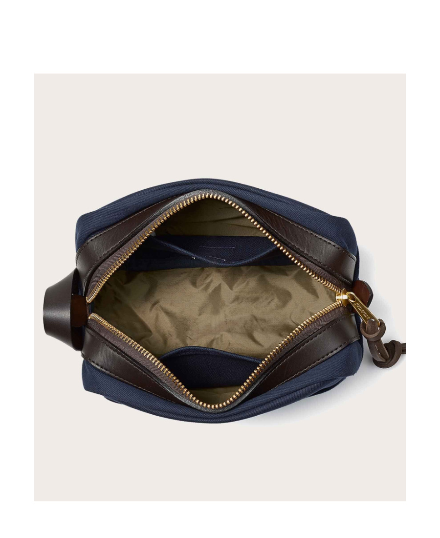 Filson Zippered Toilet Bag In Black