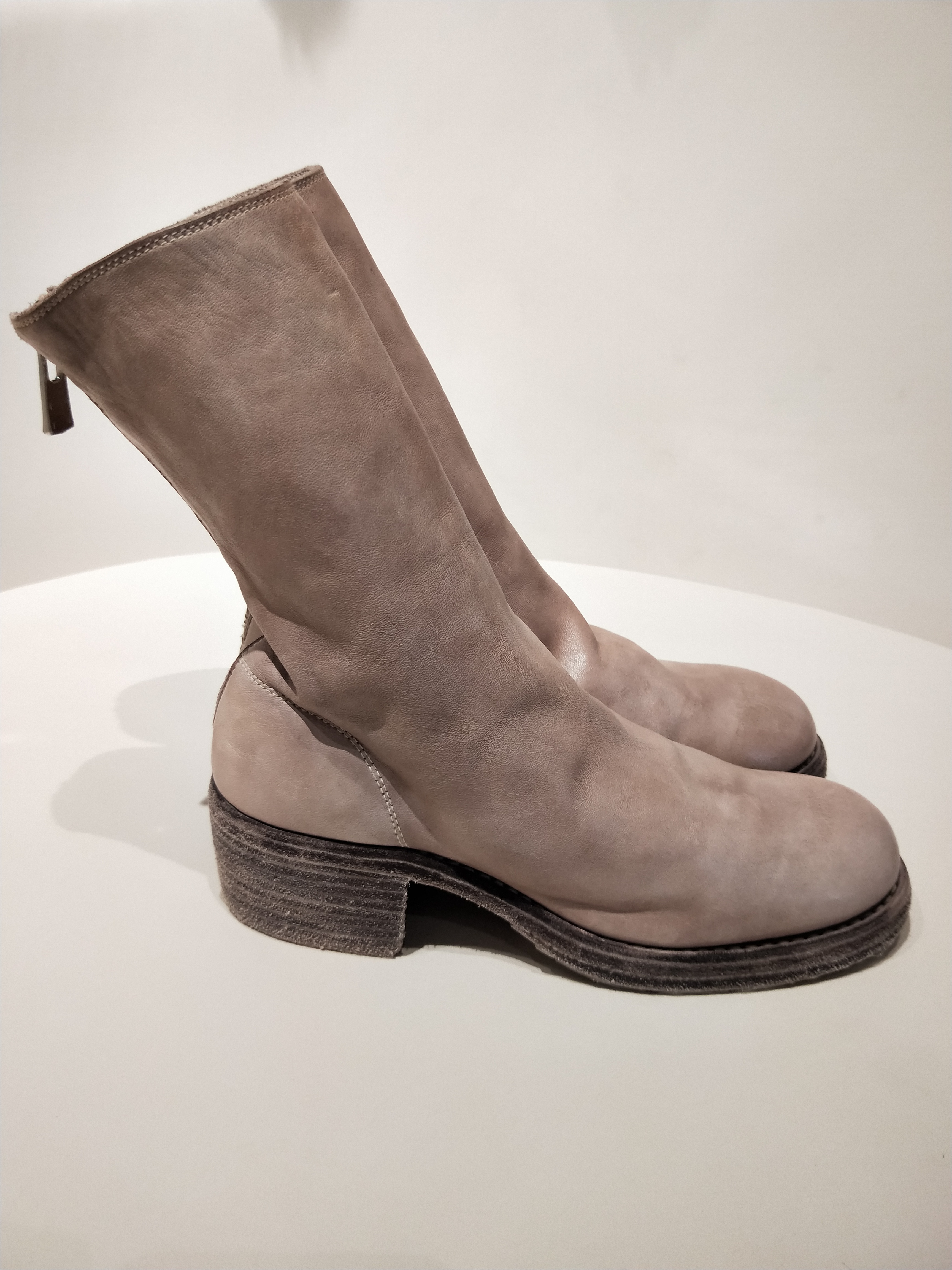 Guidi Back-zip Mid-tube Boots In Neutral