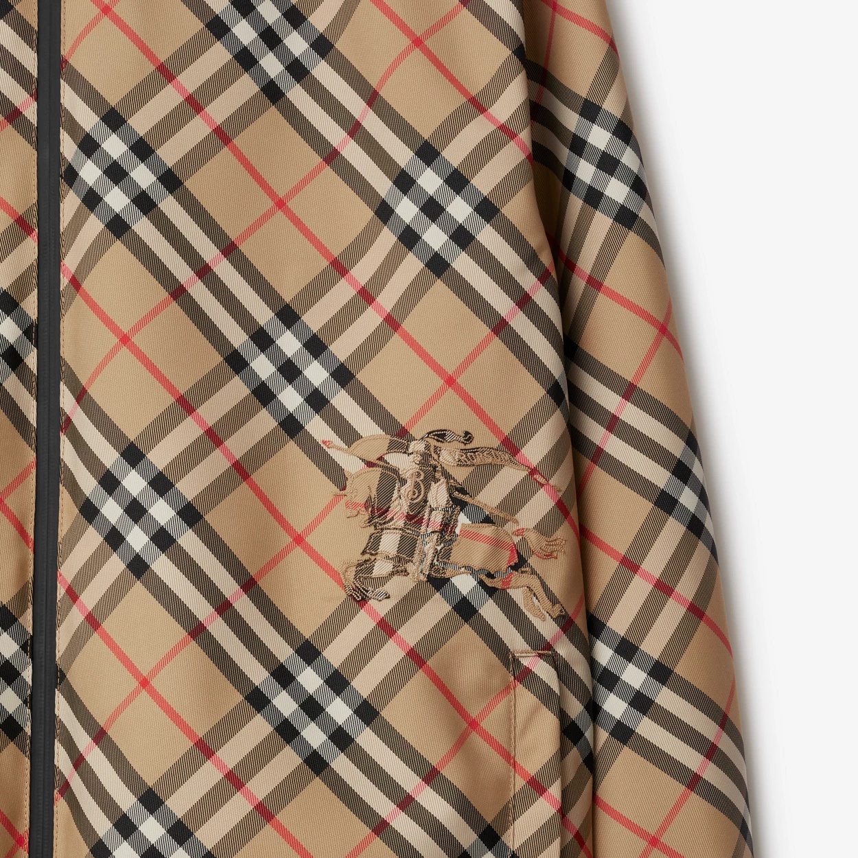 Burberry Reversible Vintage Check Jacket In Nude