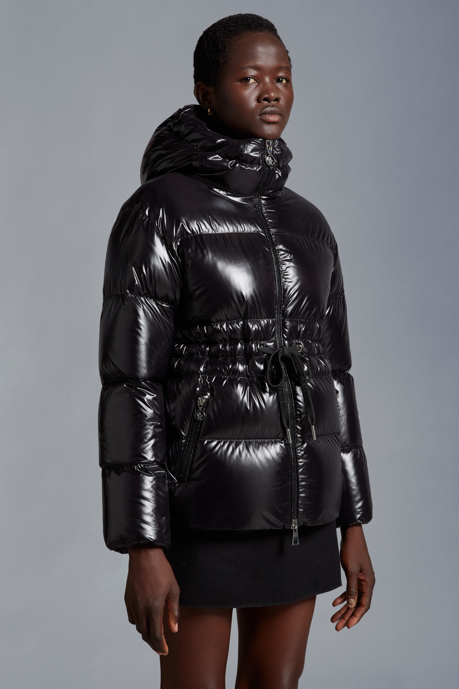 Moncler Taleve Zipper Down Jacket In Black