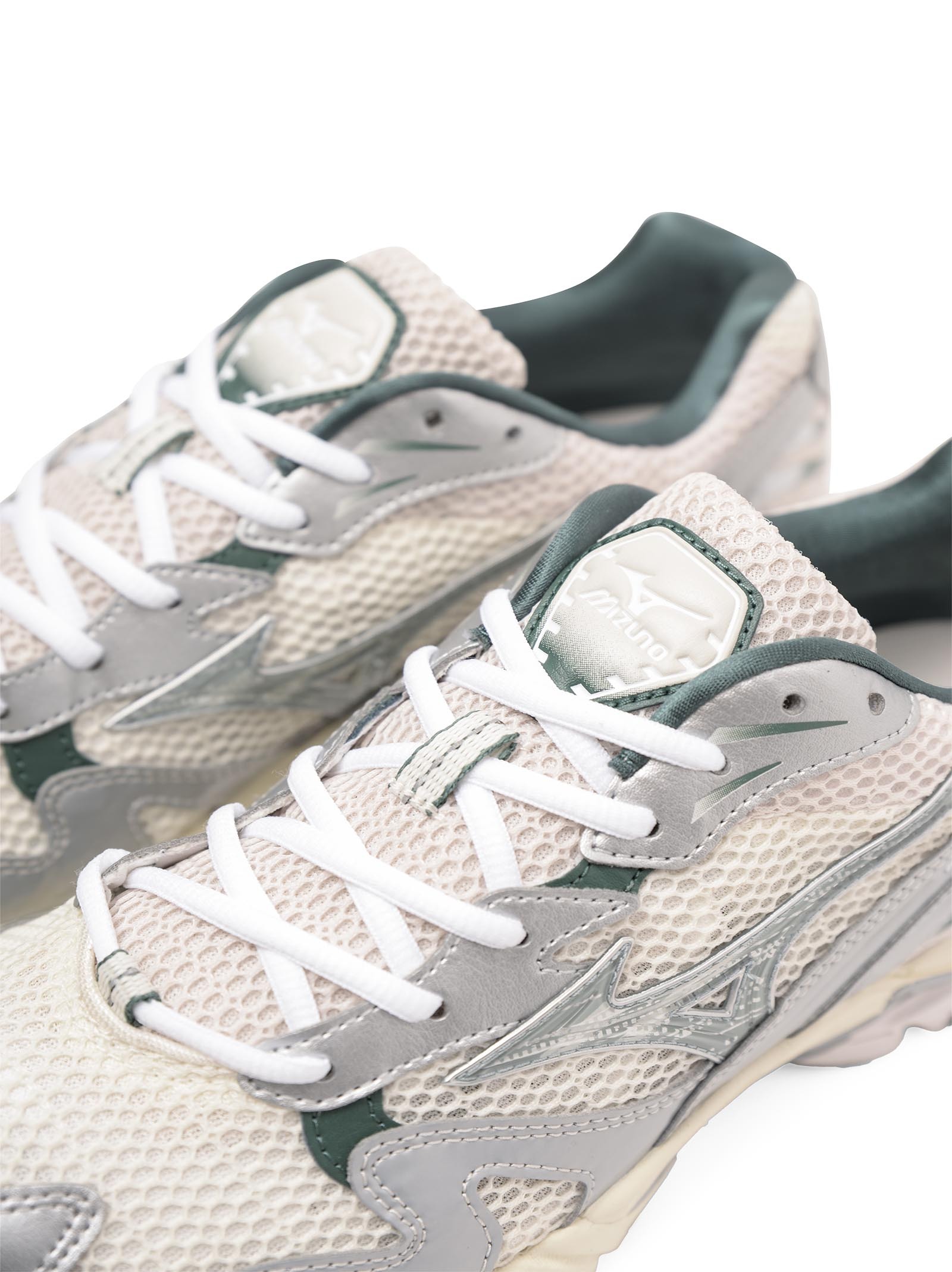 Mizuno Wave Rider 10 Sneakers Snow