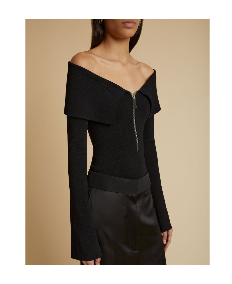 Khaite Off-the-shoulder Long Sleeved Top In Black