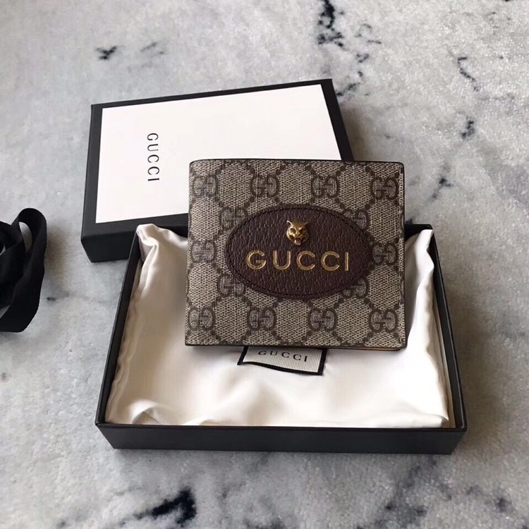 Gucci Neo Vintage Gg Supreme Wallet In Brown
