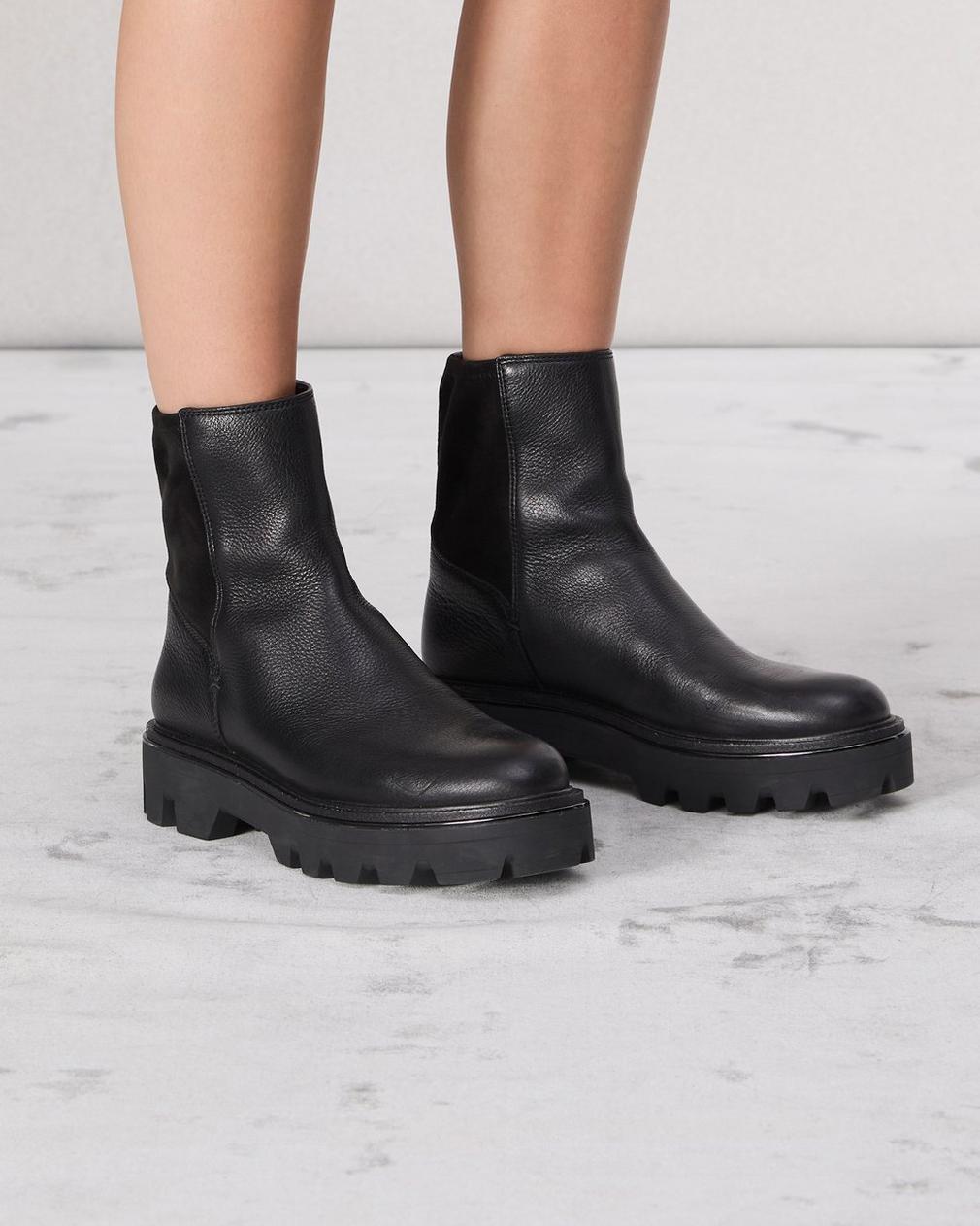 Rag & Bone Quinn Leather Chelsea Ankle Booties In Black