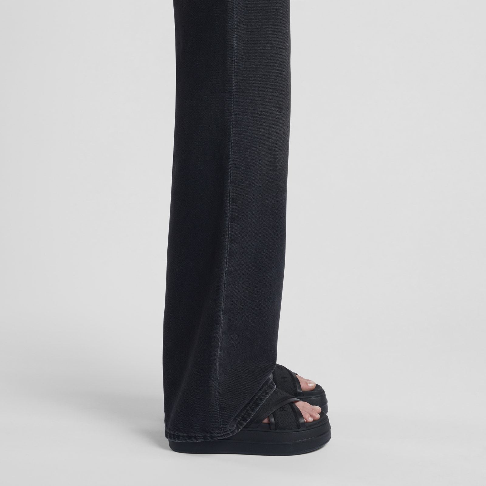 Hogan Cross Strap Platform Sandals In Black