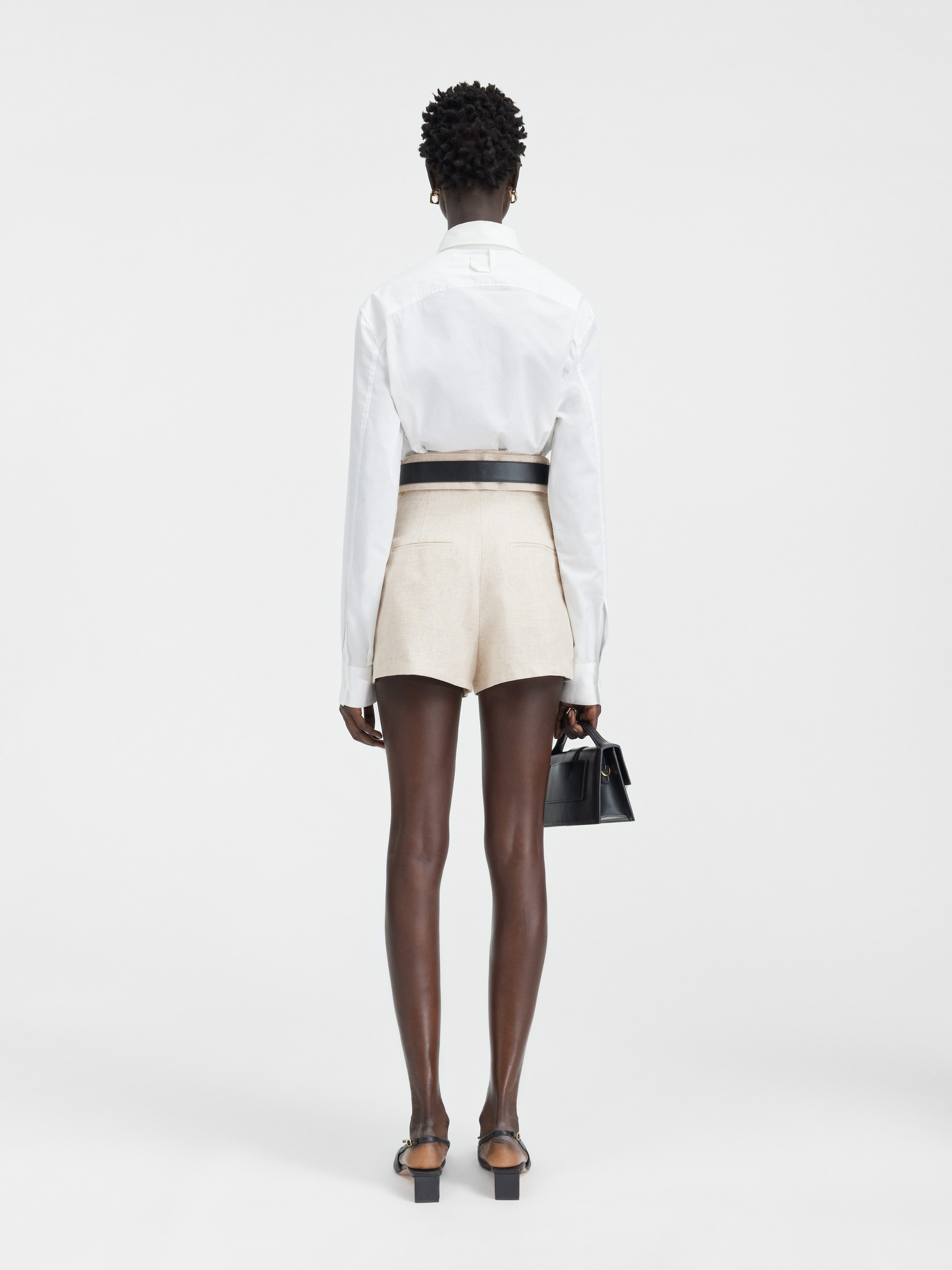 Jacquemus High Waisted Shorts In Beige