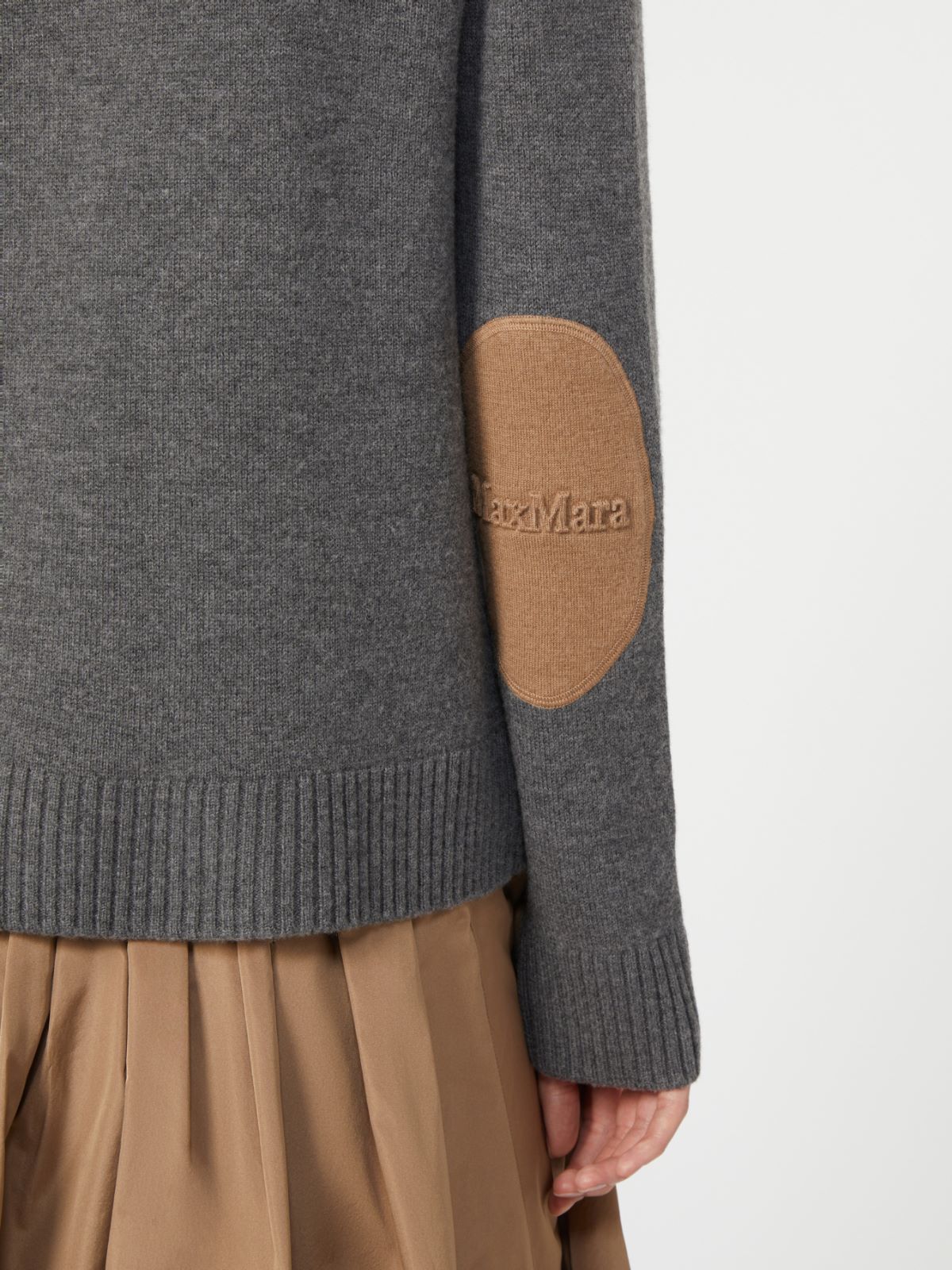 MAX MARA MANNISH WOOL YARN CARDIGAN