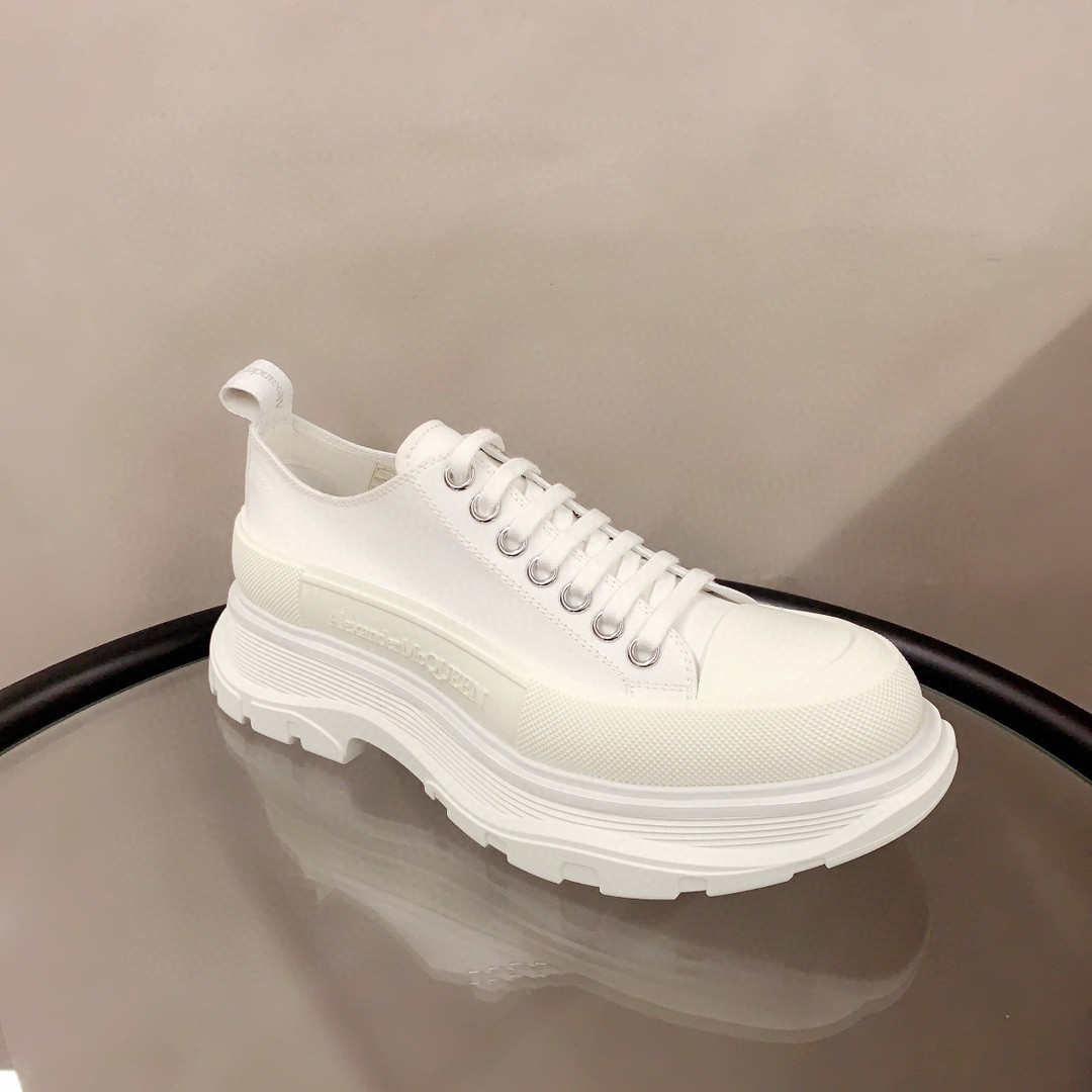 Shop Alexander Mcqueen Tread Slick Low-top Sneakers In White