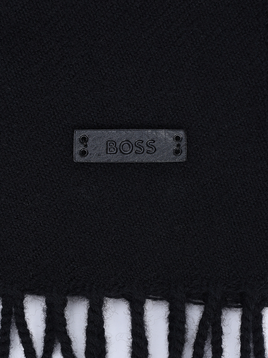 Hugo Boss Logo-patch Fringed Scarf In Black