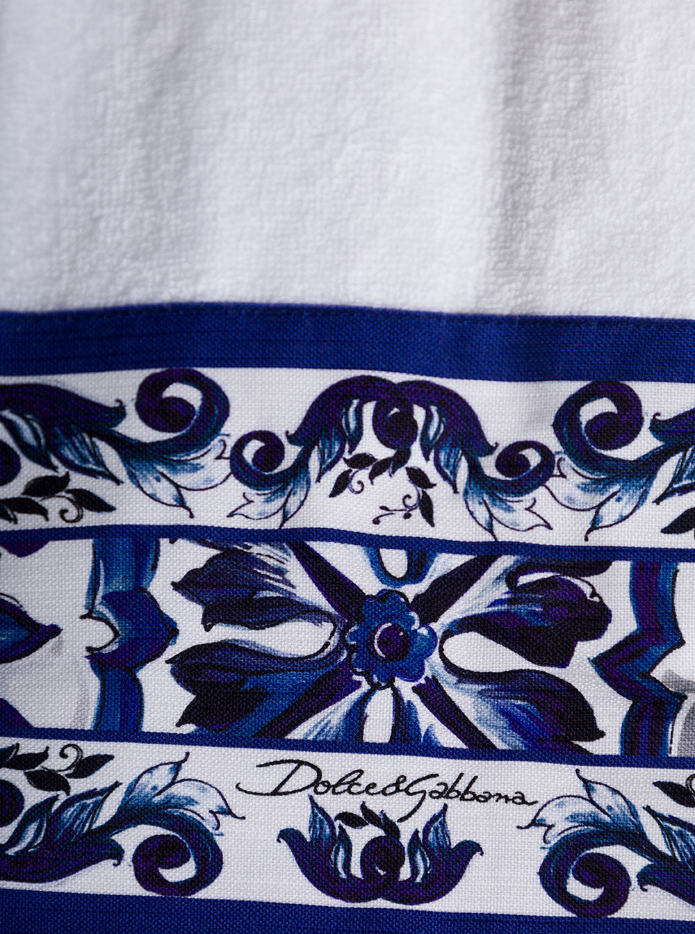 Dolce & Gabbana Majolica-print Contrasting-trim Robe In White