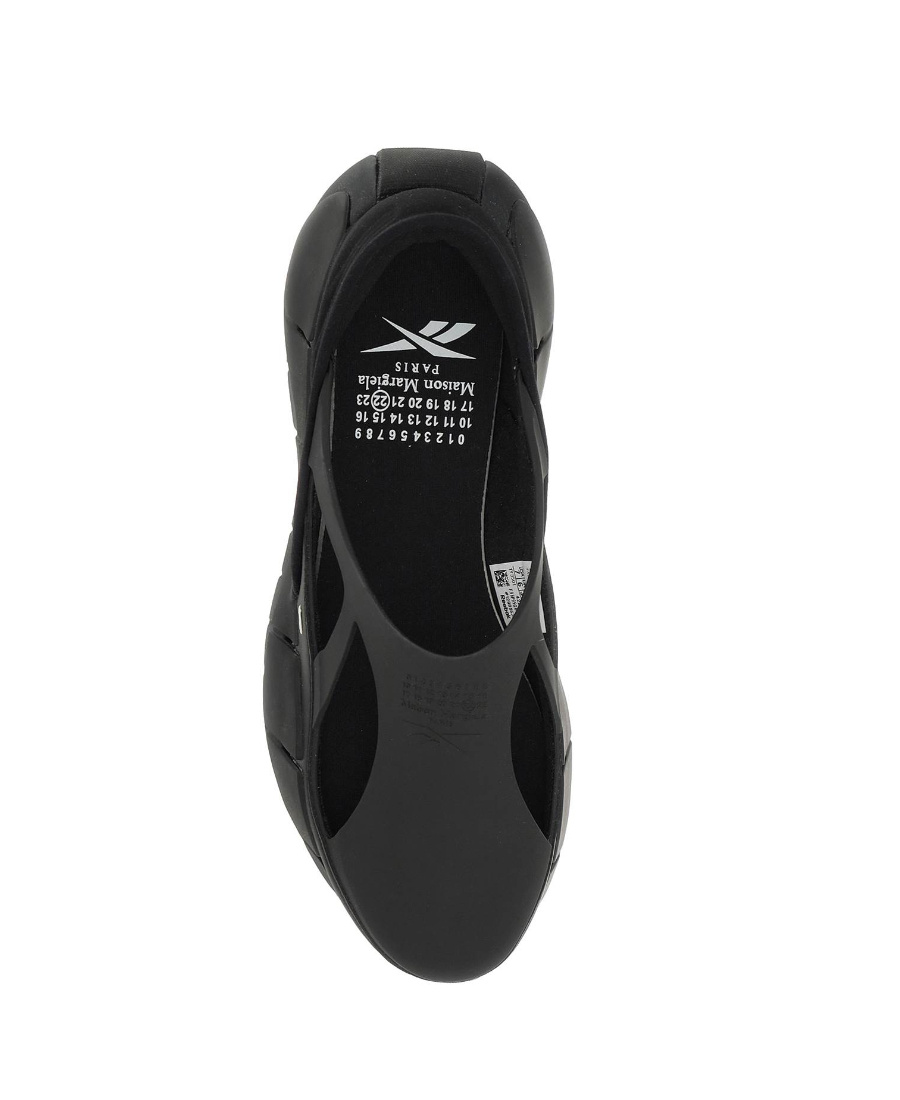Maison Margiela Comfortable And Lightweight Sneakers In Black