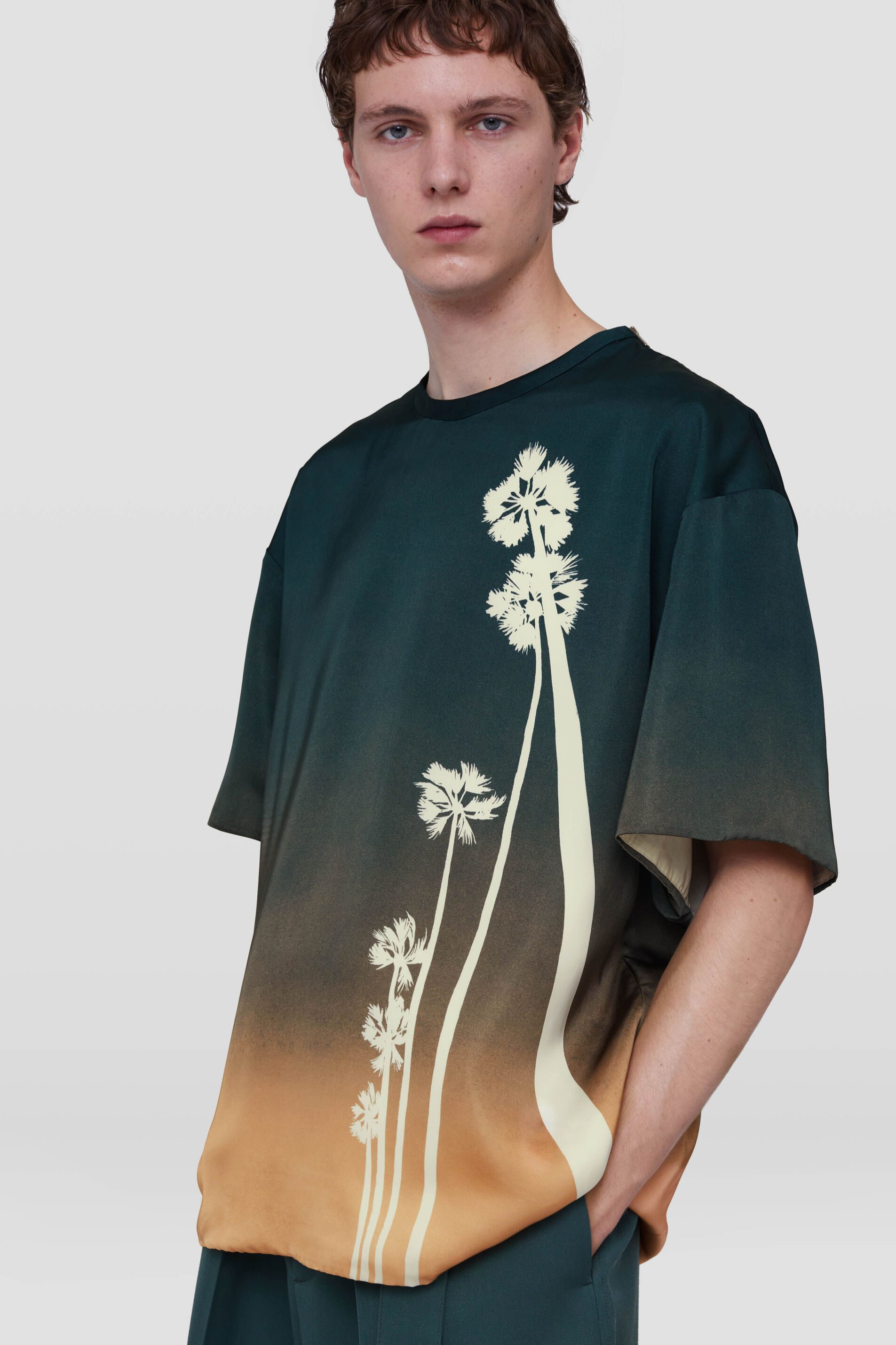 Jil Sander Printed Satin Palm Short-sleeved Top In Green