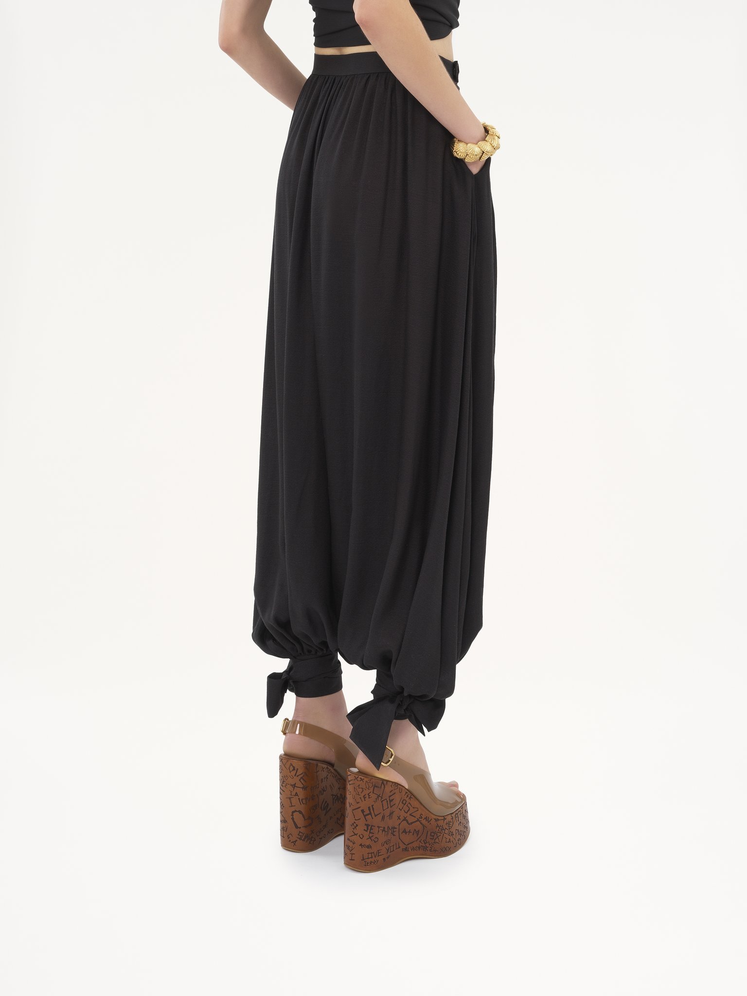 Chloé Pleated Trousers In Black