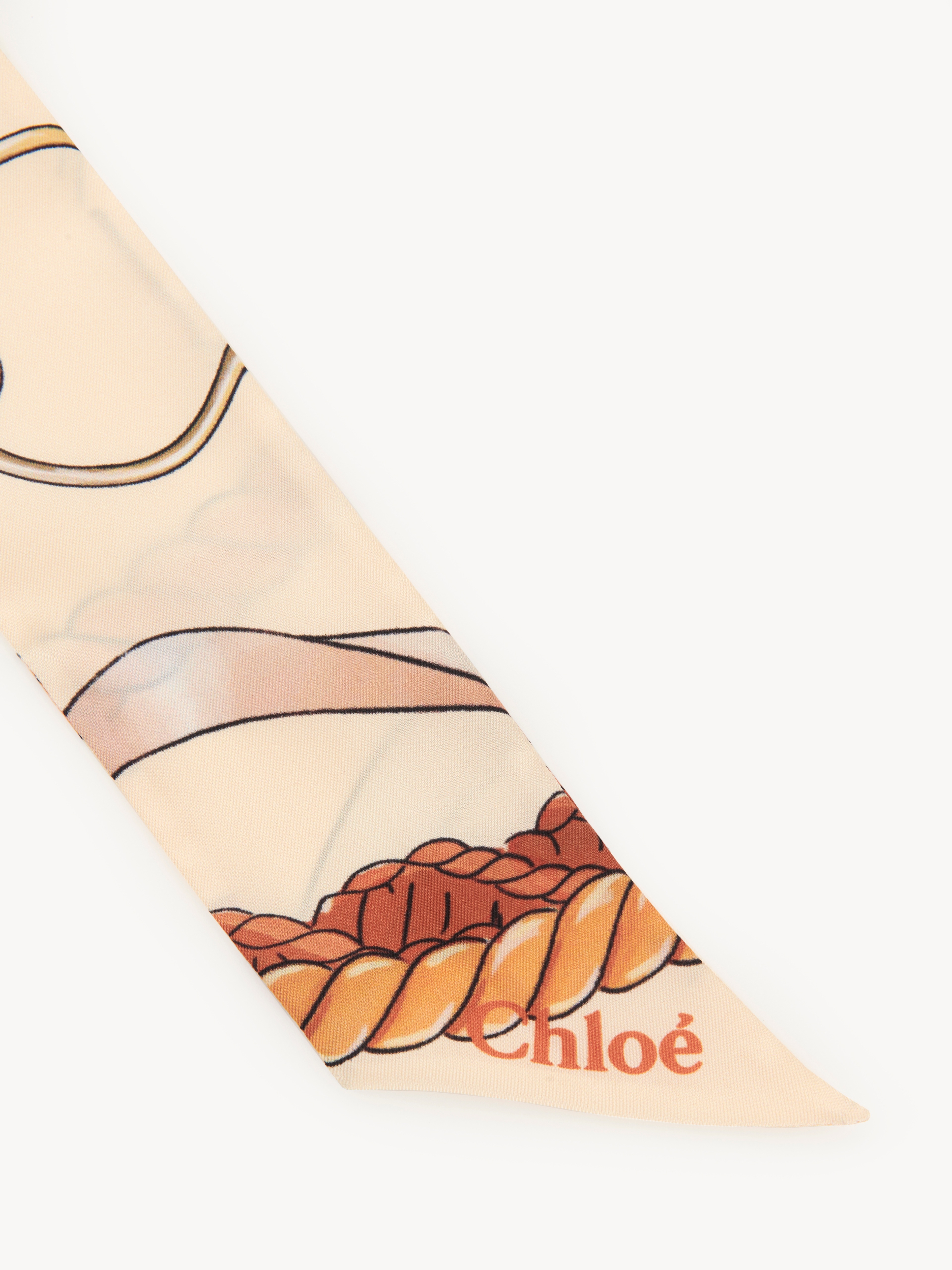 Chloé Pattern Printed Scarf In Nude