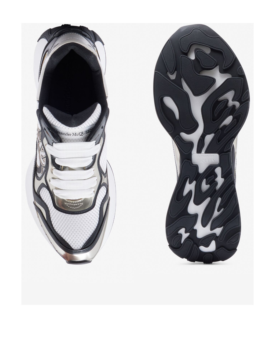 Alexander Mcqueen Seal Logo Low-top Sneakers In White