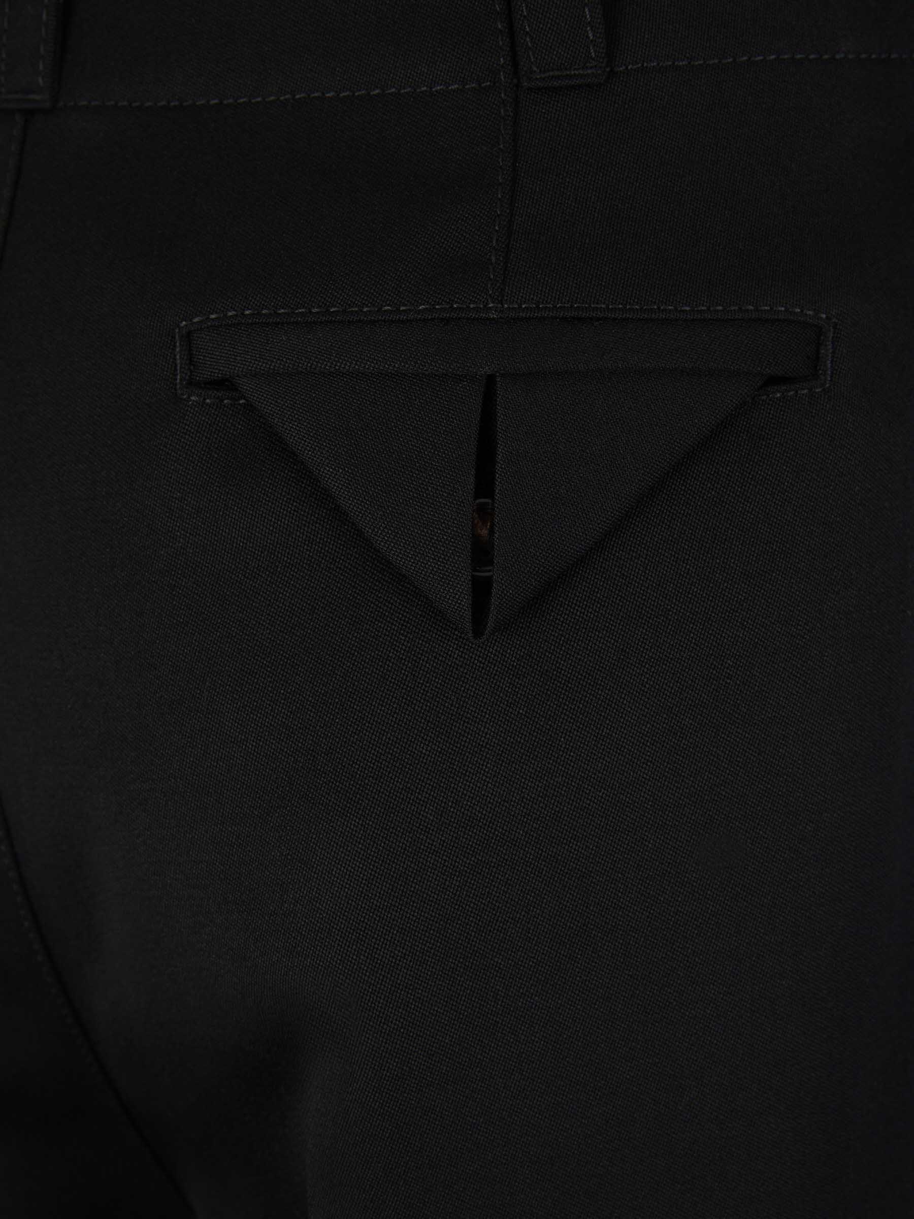 Bottega Veneta Straight Casual Pants In Black