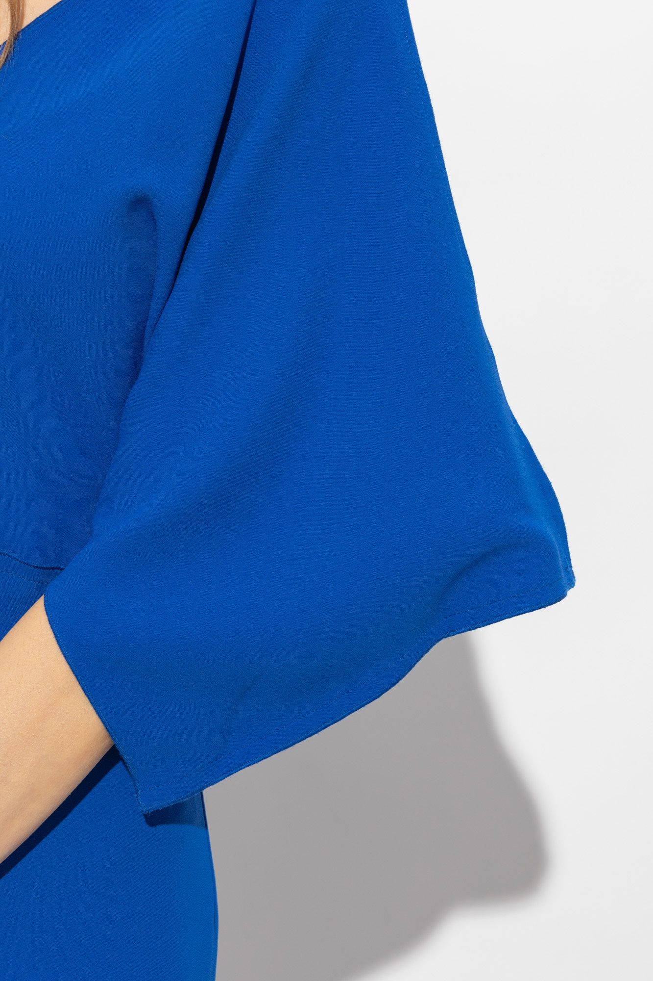 Victoria Beckham Hem Asymmetric Flared Midi V-neck Dress In Blue