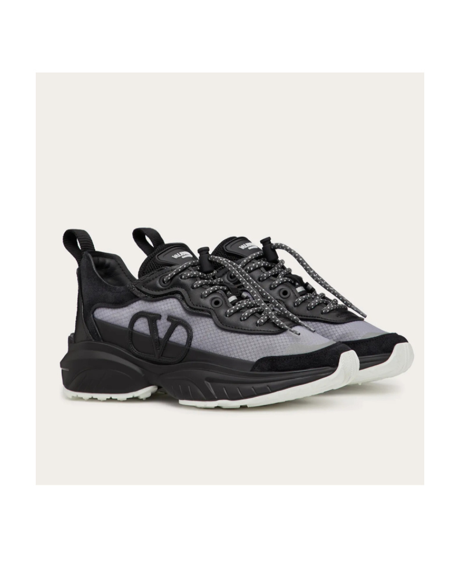 Valentino Shegoes Low-top Sneakers In Black