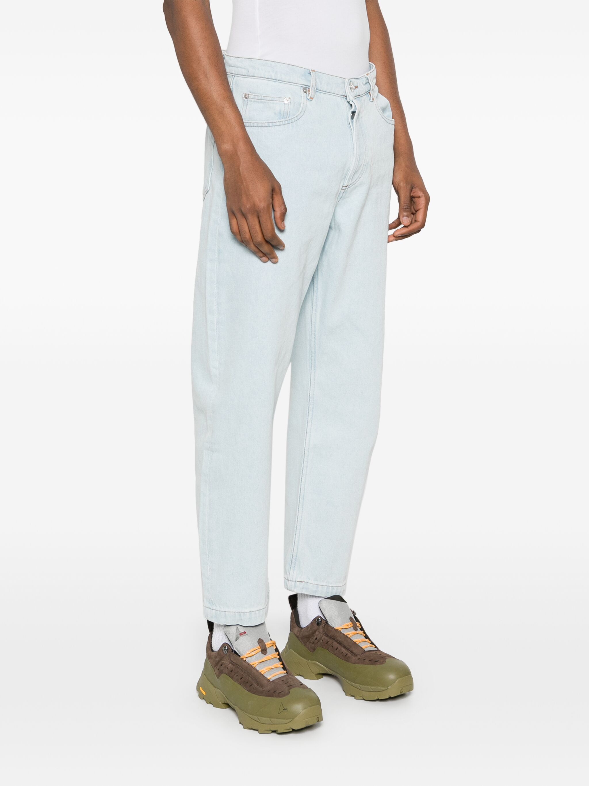 Apc Mid-rise Cropped Jeans In White