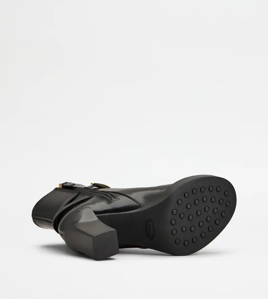 Tod's Stiefeletten 100mm In Black