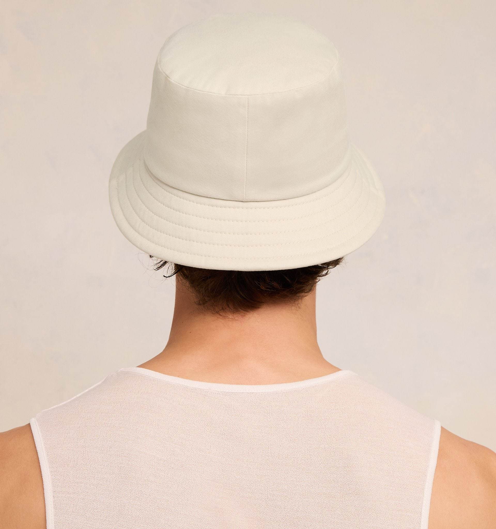 Ami Alexandre Mattiussi Ami Ami-de-coeur Logo Plaque Bucket Hat In Nude