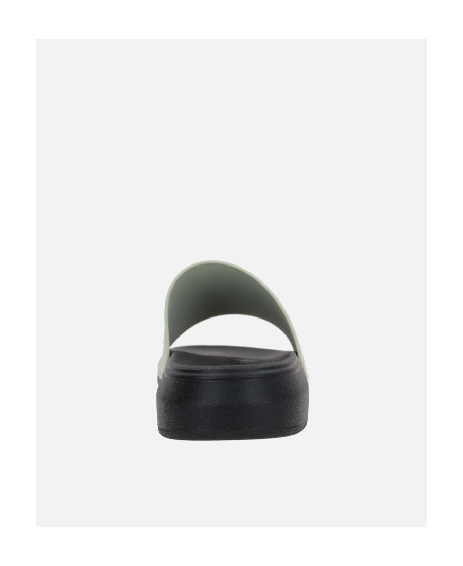 Alexander Mcqueen Embossed-logo Open Toe Slides In Green
