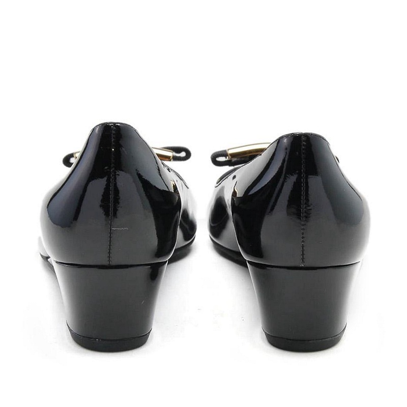 Ferragamo Bow-tie High Heels In Black