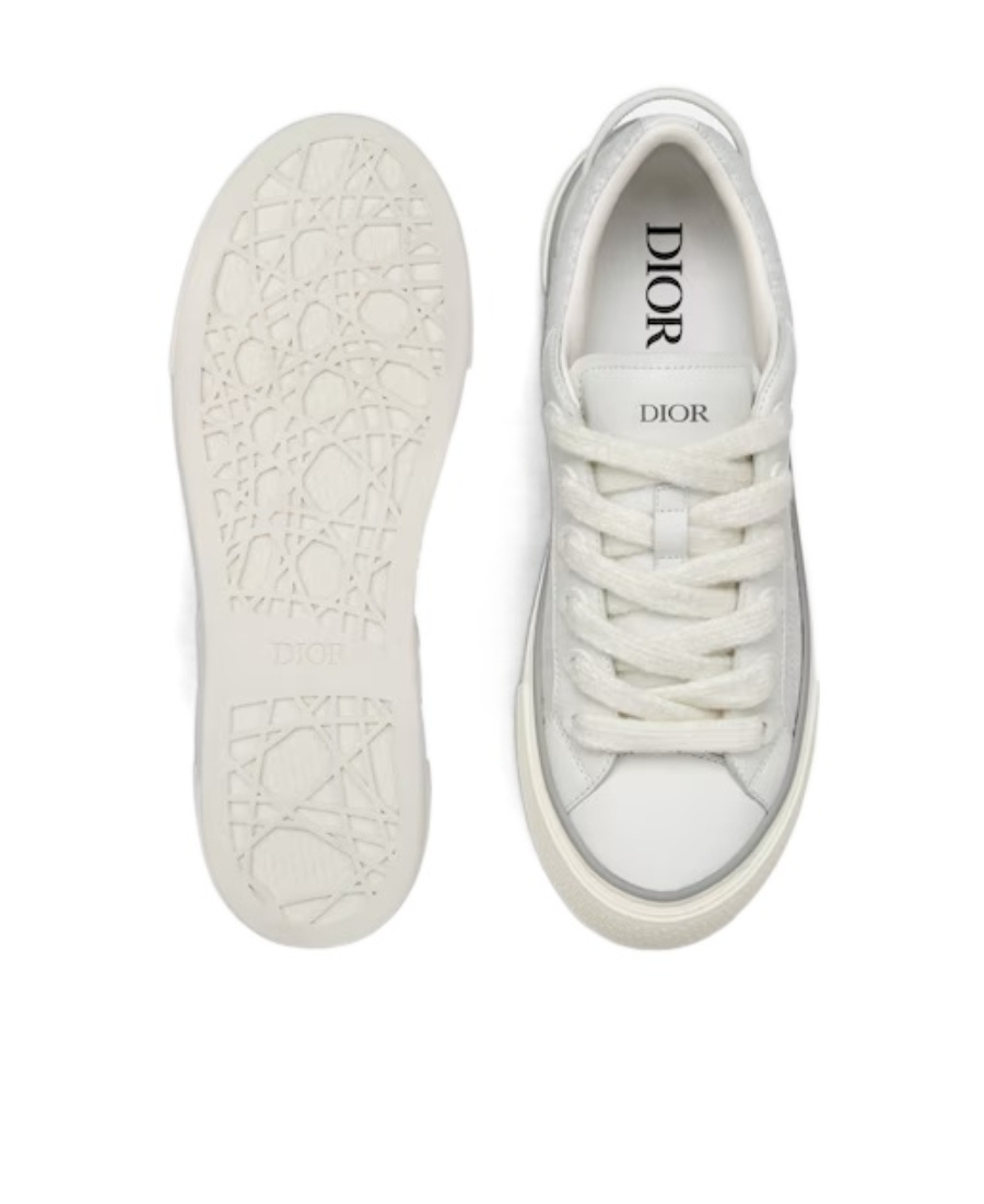 Shop Dior B33 Low-cut Skate Shoes With Logo Lace In White