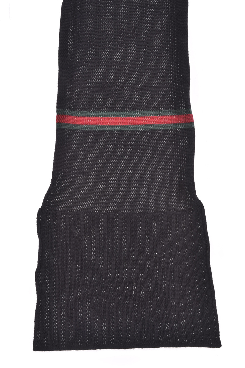 Gucci Knitted Scarf In Black
