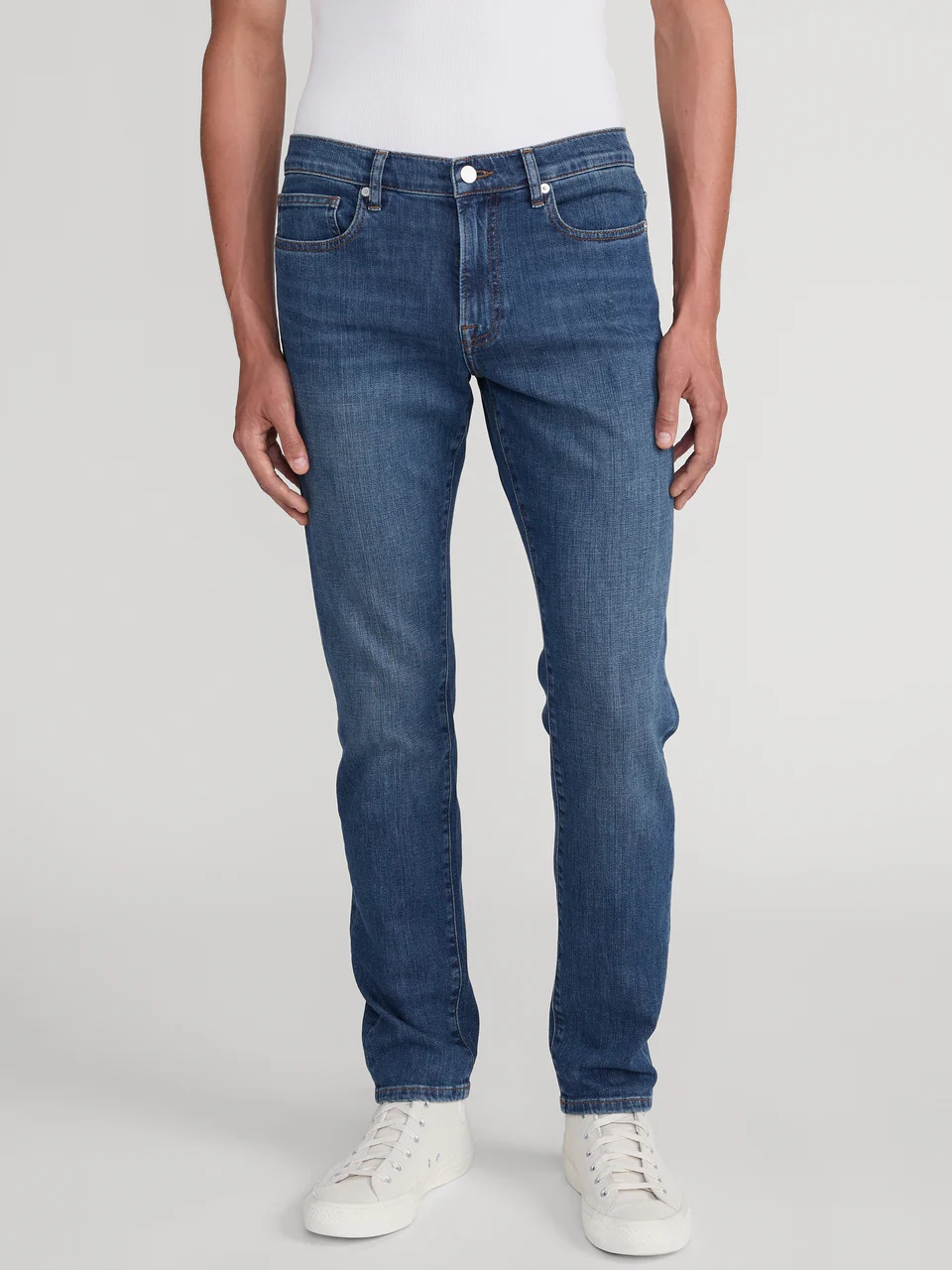 Frame Mid-rise Straight-leg Jeans In Blue