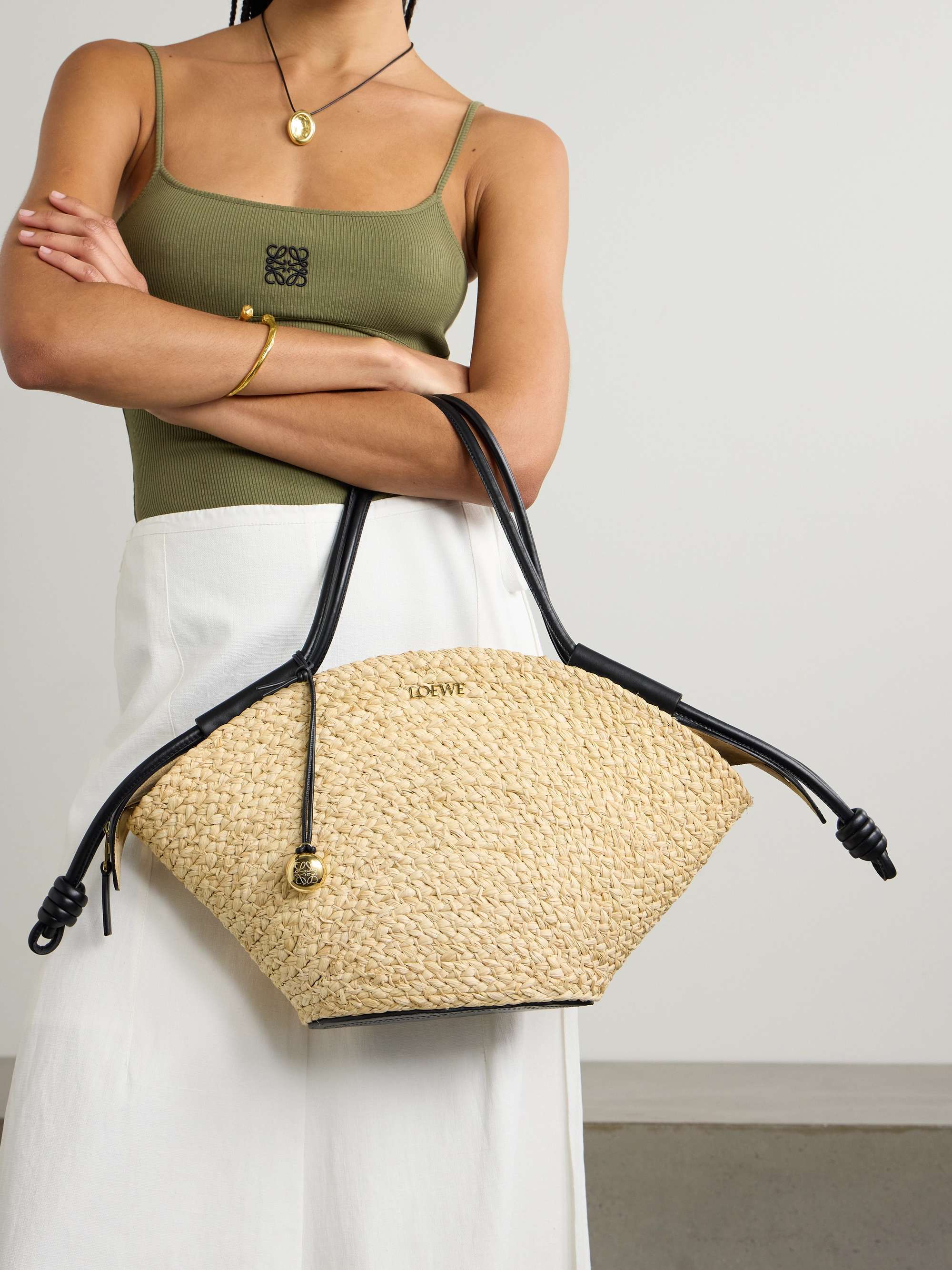 Loewe Mini Pebble Tote Bag In Nude