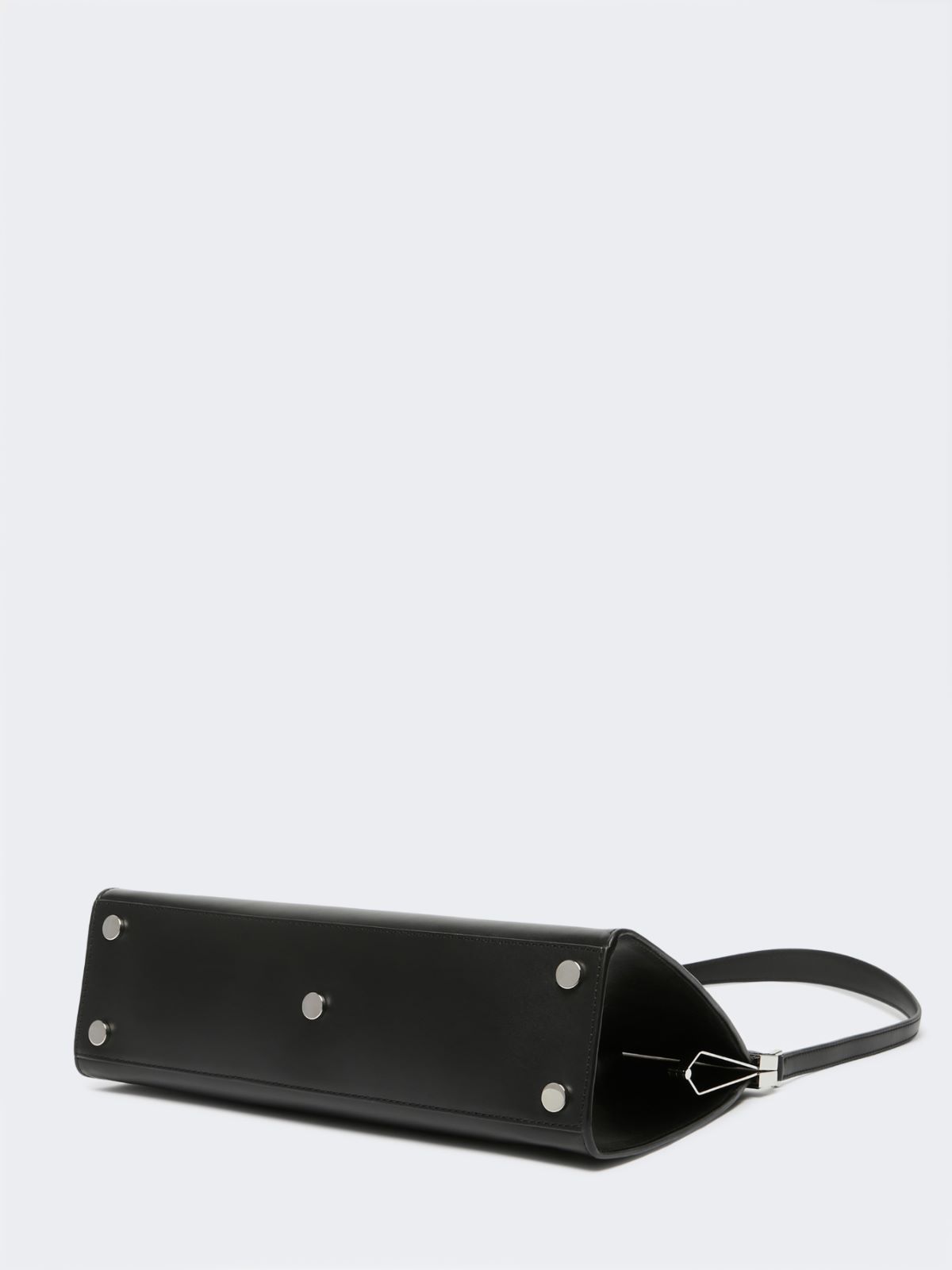 Max Mara Logo Shoulder Bag In Black