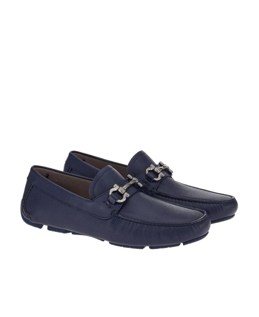 Ferragamo Gancini-buckle Loafers In Black