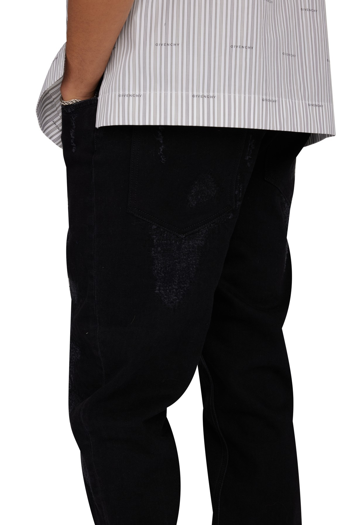 GIVENCHY OLD BELT-RING JEANS