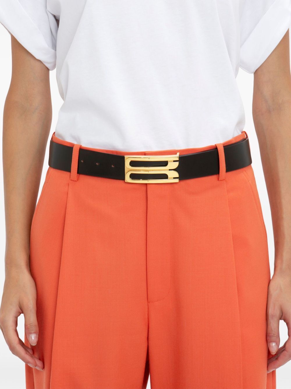 Victoria Beckham Single Pleat Trousers In Red