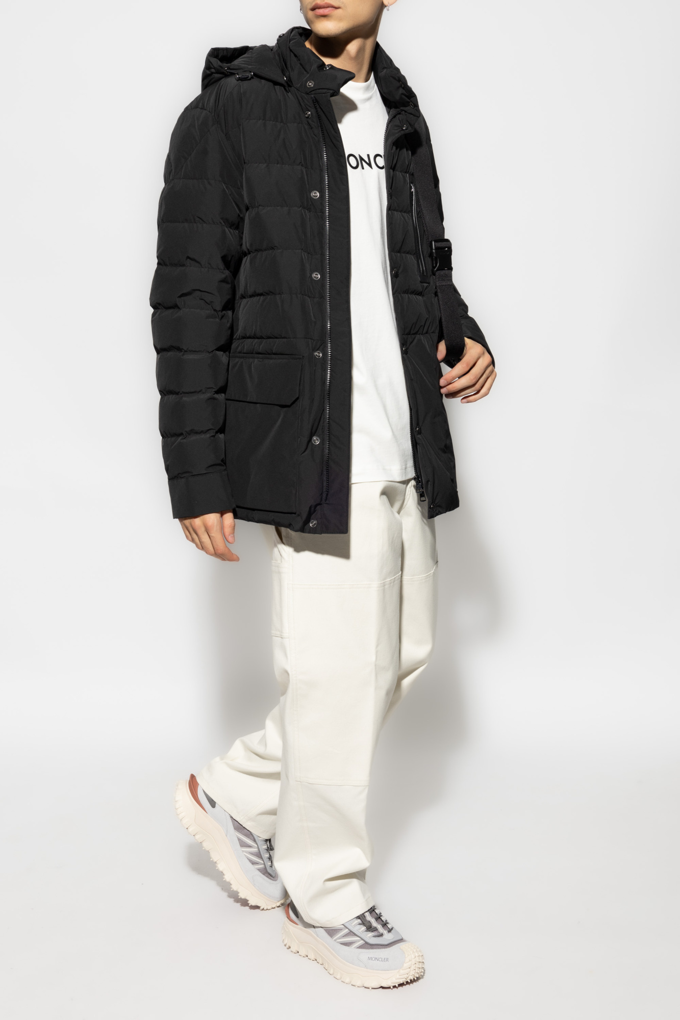 Moncler Long-sleeved Down Jacket In Black