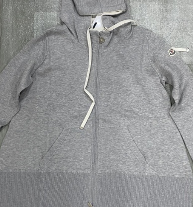 Moncler Logo Casual Jacket In Gray